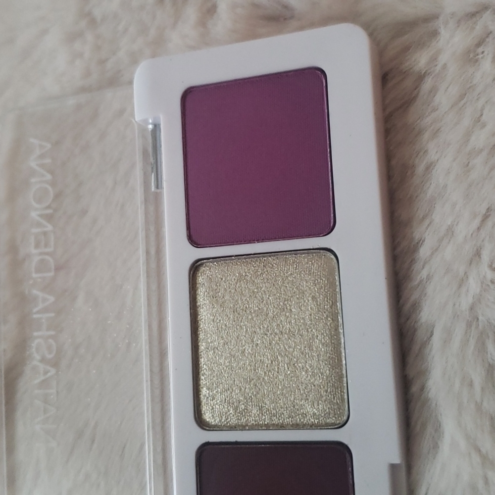 Like new natasha denona 5 pan eyeshadow palette - Picture 4 of 6